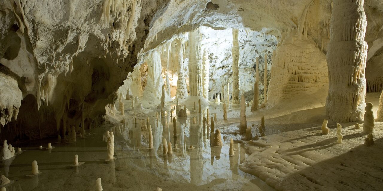 NUOVA CONVENZIONE!!! Grotte di Frassassi – Genga (AN)